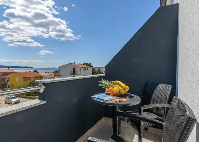 In Okrug Gornji With Sea View, Balcony, Air Conditioning, Wifi 5134-5 *
