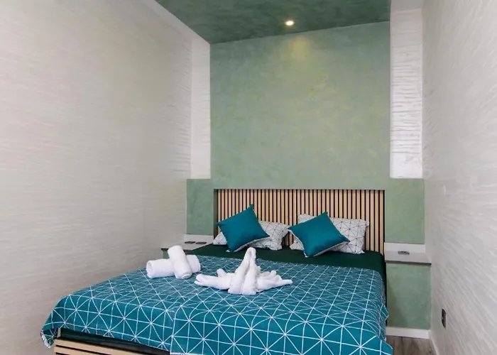 In Okrug Gornji With Sea View, Balcony, Air Conditioning, Wifi 5134-5 Apartamento Trogir