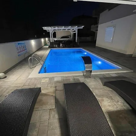 Appartamento In Okrug Gornji With Sea View, Balcony, Air Conditioning, Wifi 5134-5