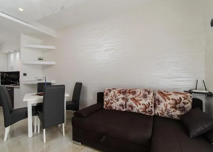 In Okrug Gornji With Sea View, Balcony, Air Conditioning, Wifi 5134-5