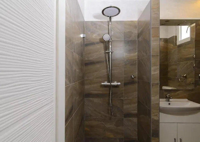 In Okrug Gornji With Sea View, Balcony, Air Conditioning, Wifi 5134-5 Apartment *
