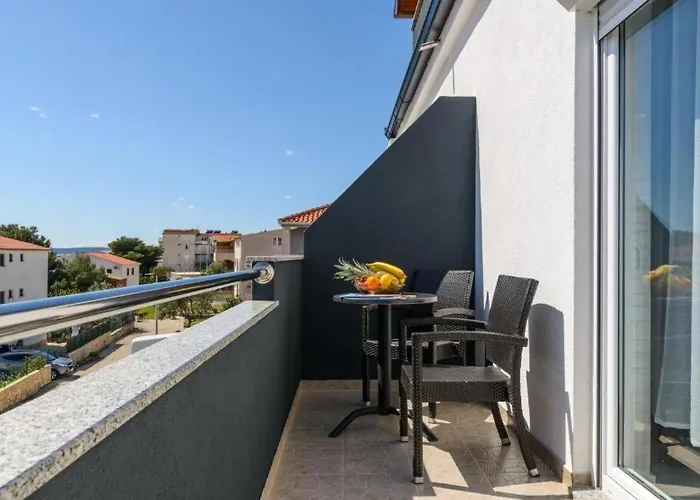 In Okrug Gornji With Sea View, Balcony, Air Conditioning, Wifi 5134-5 Apartment Trogir